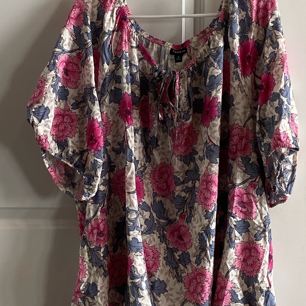Torrid Pink and Black Tie Front Blouse